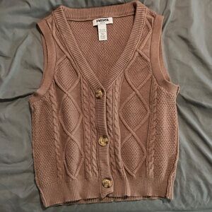 RSQ V-Neck Cable Knit Sweater Vest in Brown